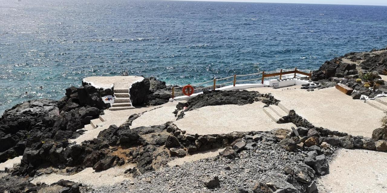 Sunny Apt With Terrace Coastal Area South Arona أرونا المظهر الخارجي الصورة