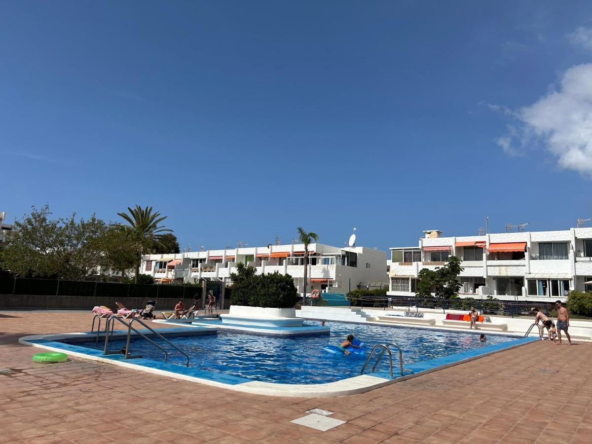 Sunny Apt With Terrace Coastal Area South Arona أرونا المظهر الخارجي الصورة
