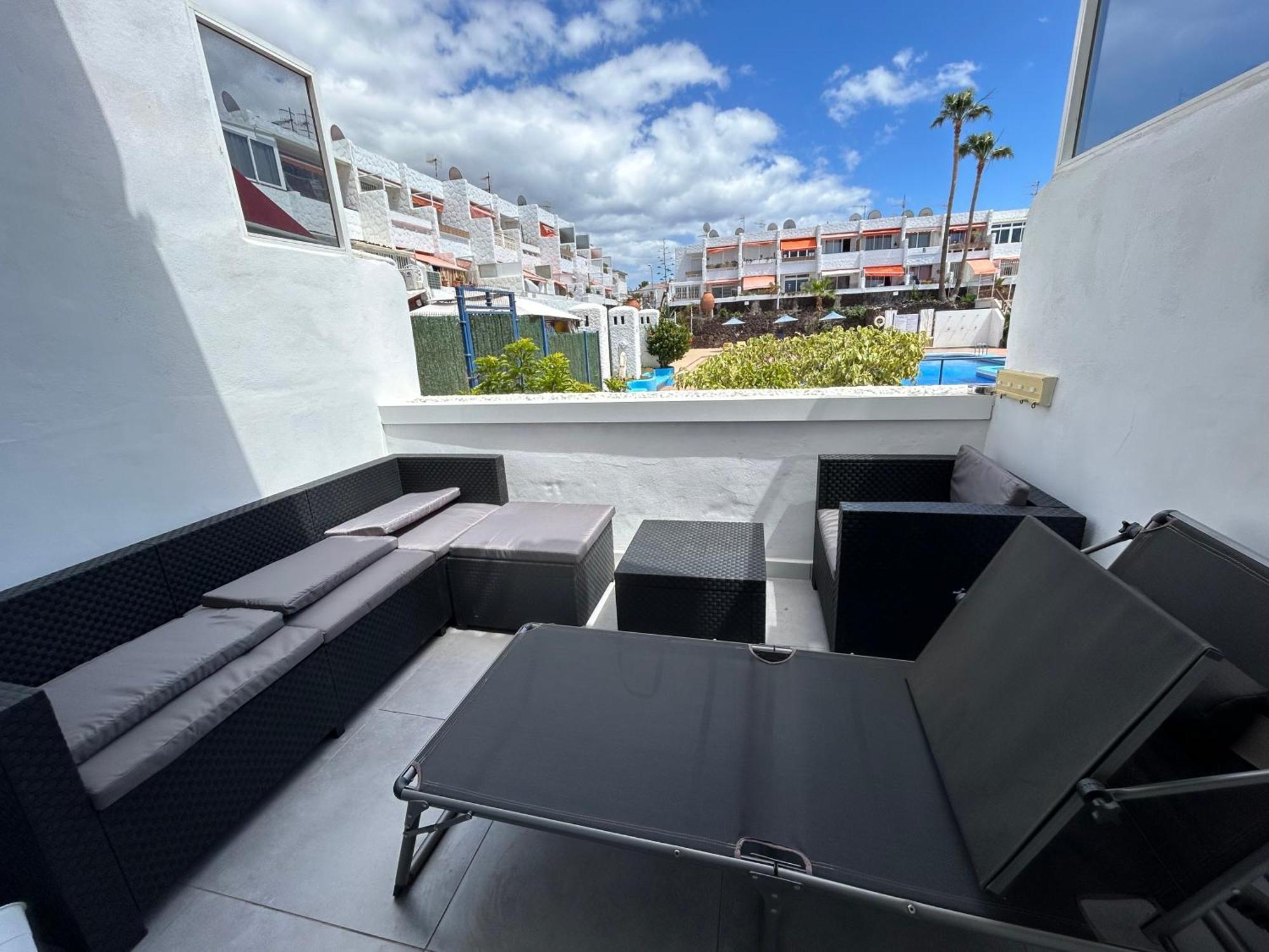 Sunny Apt With Terrace Coastal Area South Arona أرونا المظهر الخارجي الصورة